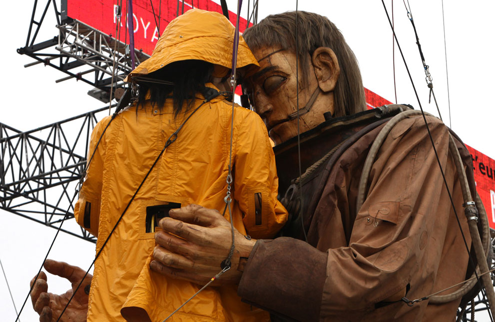 法国Royal De Luxe 剧团的大型街头木偶 - wuwei1101 - 西花社 法国Royal De Luxe 剧团的大型街头木偶 - wuwei1101 - 西花社