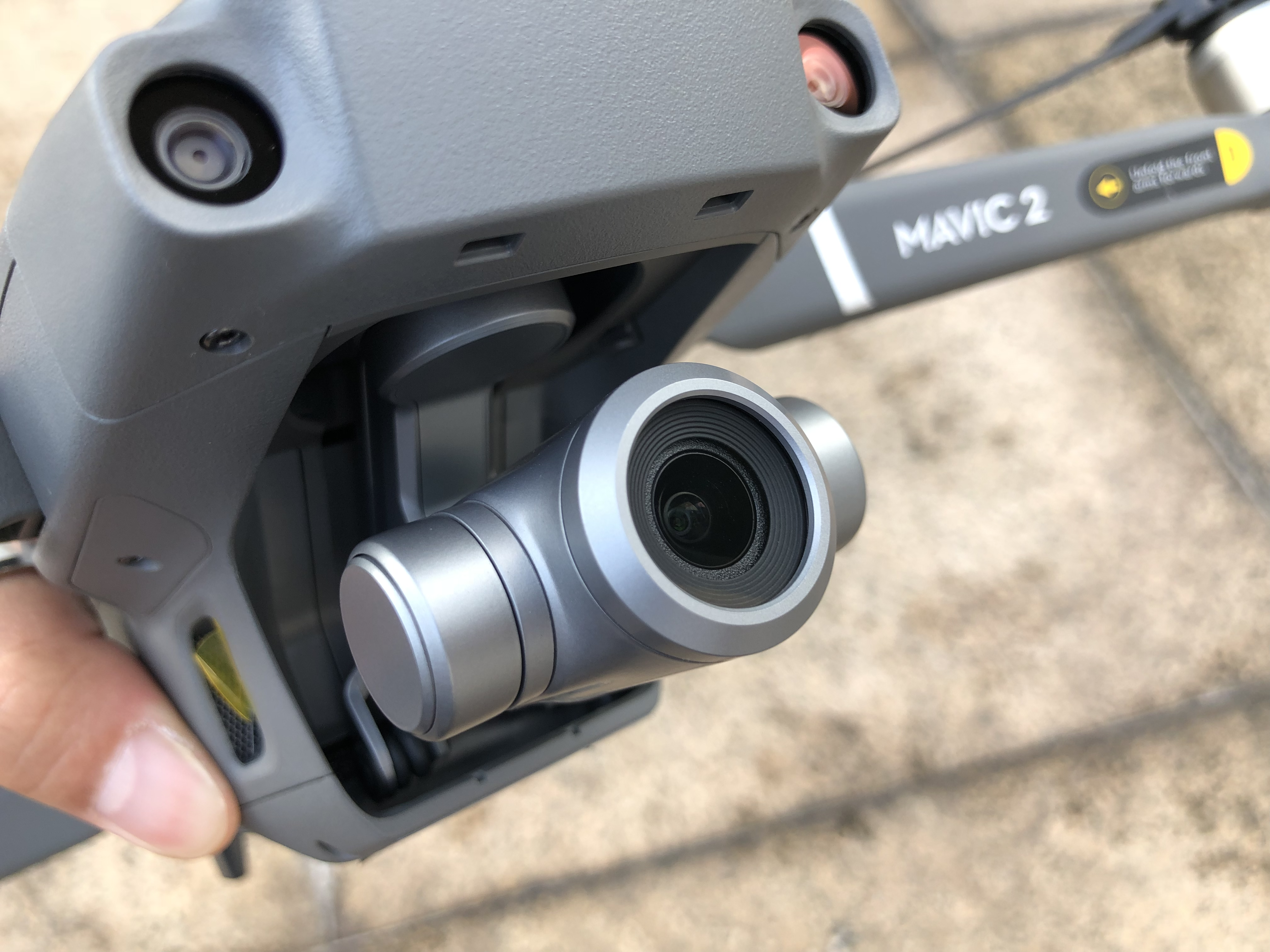 DJI、Mavic 2