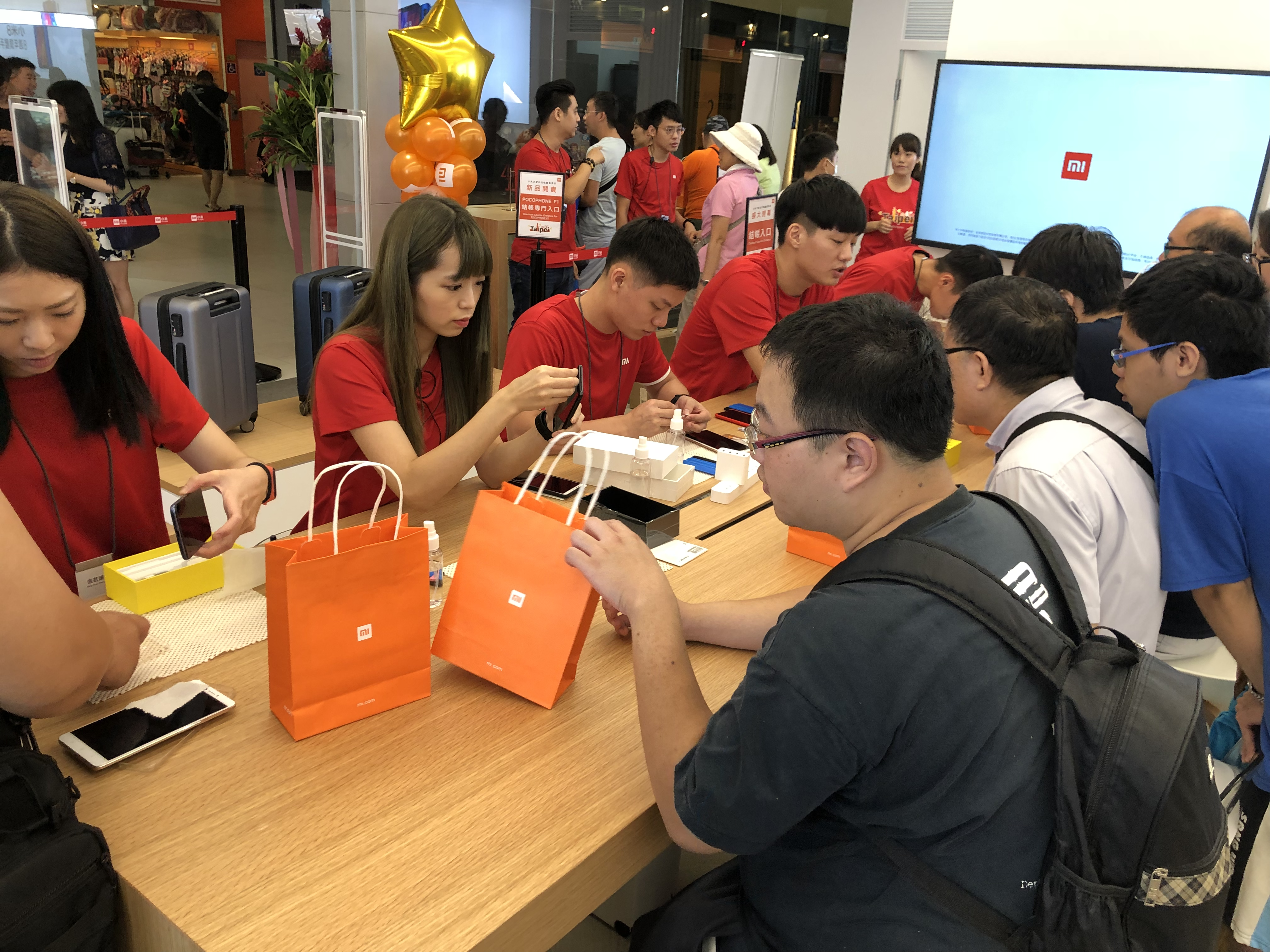小米之家信義威秀店