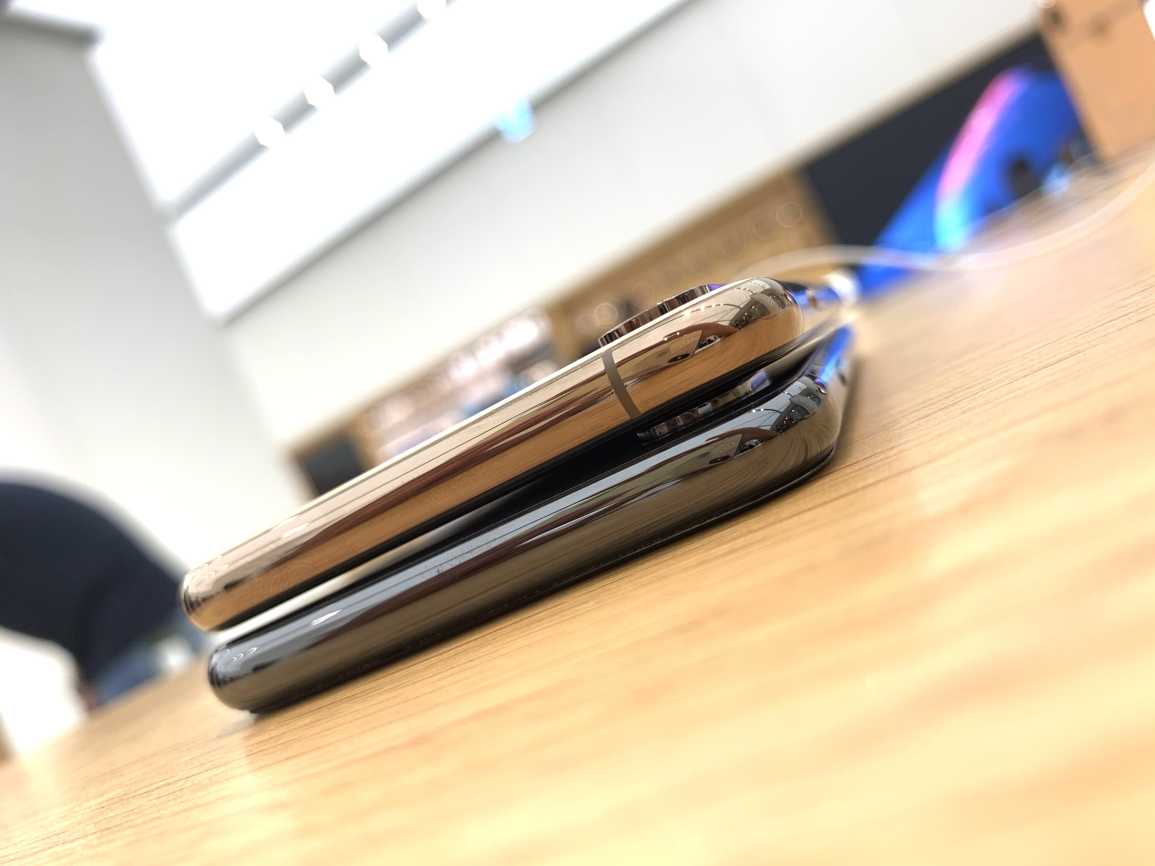 iPhone XS