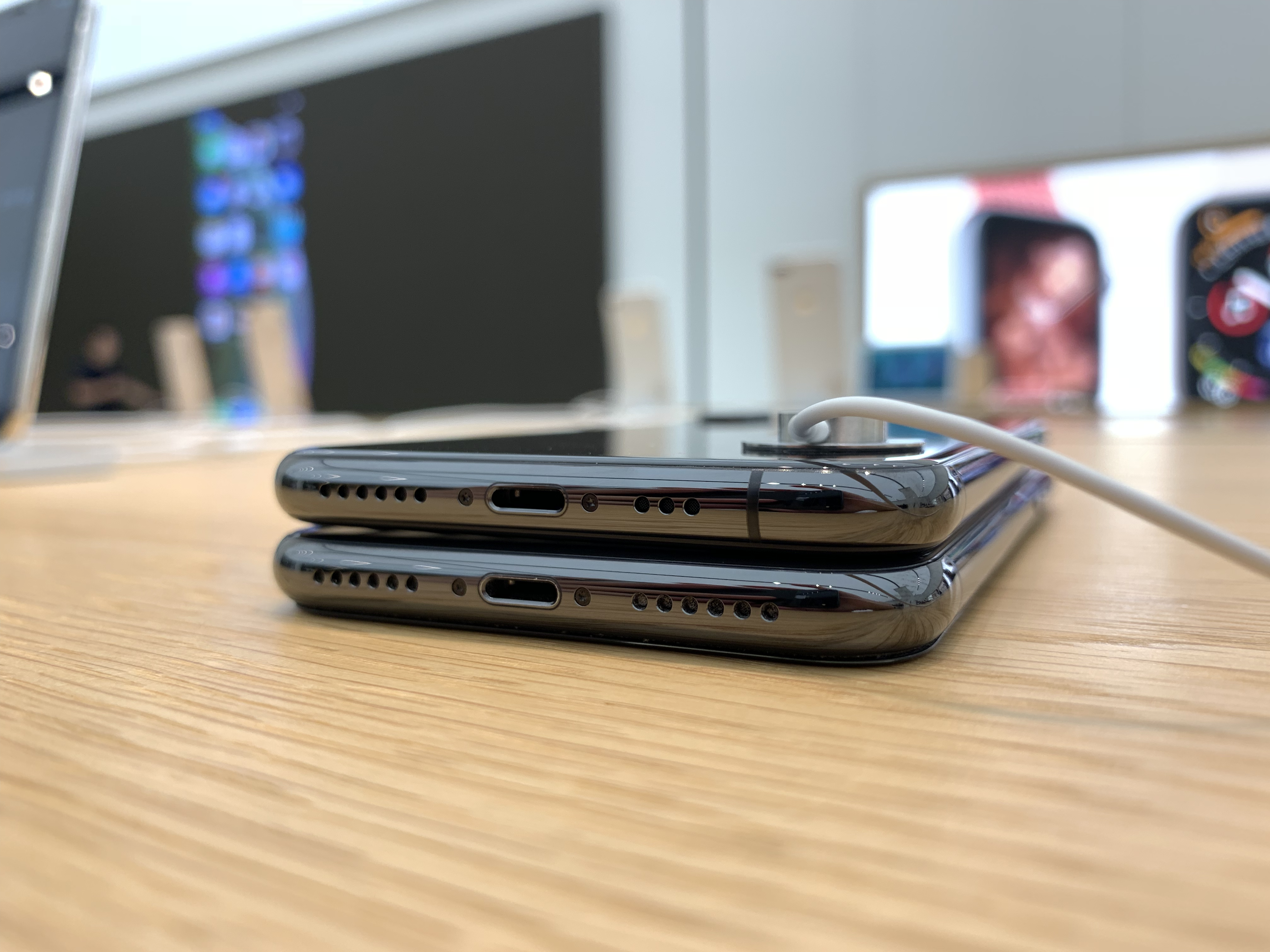 iPhone XS