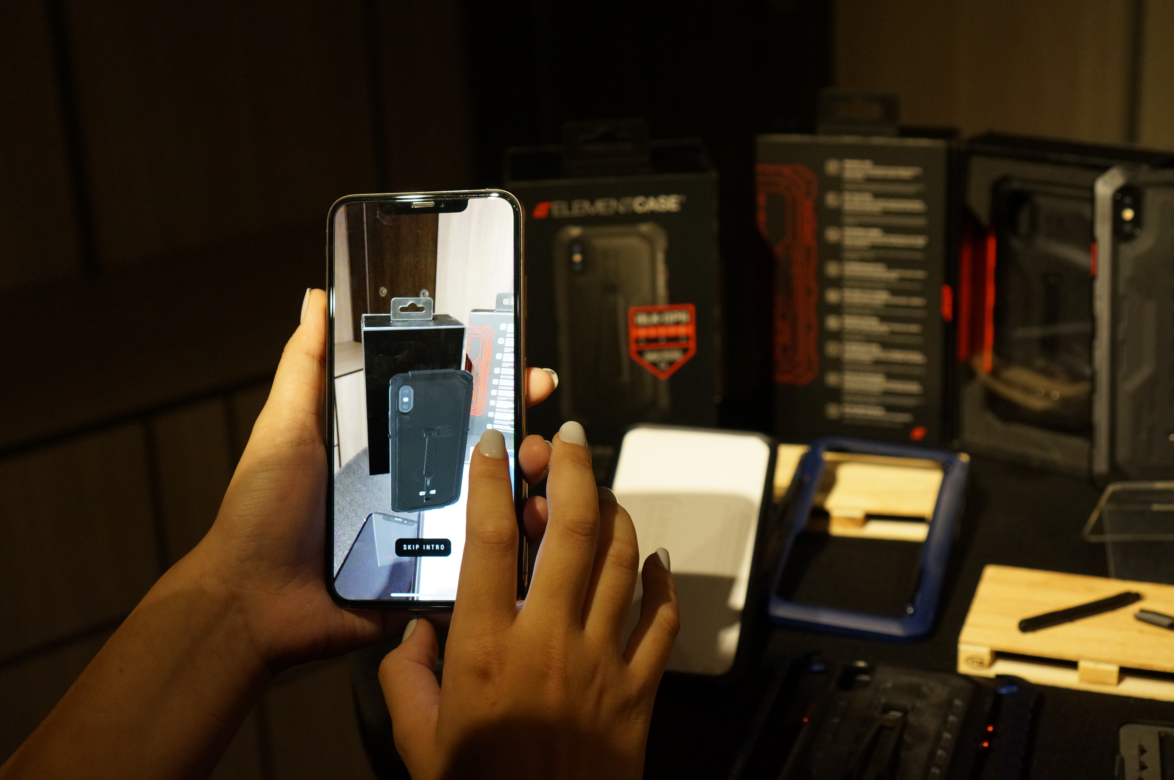 Case-Mate、Element Case