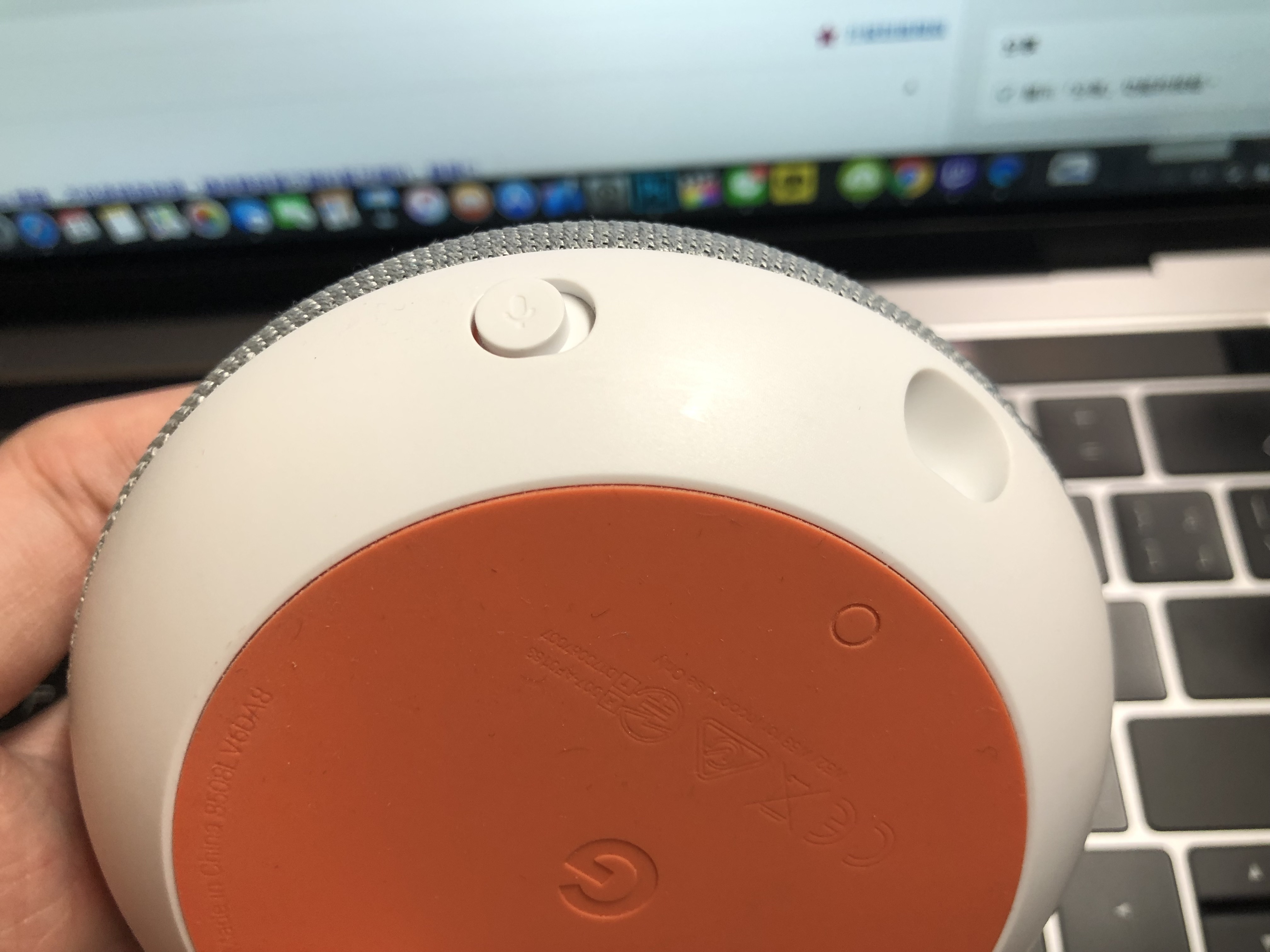 Google Home mini、智慧音箱