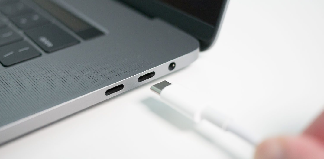USB 4.0 Type-C