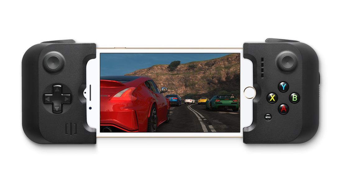 iPhone 遊戲搖桿