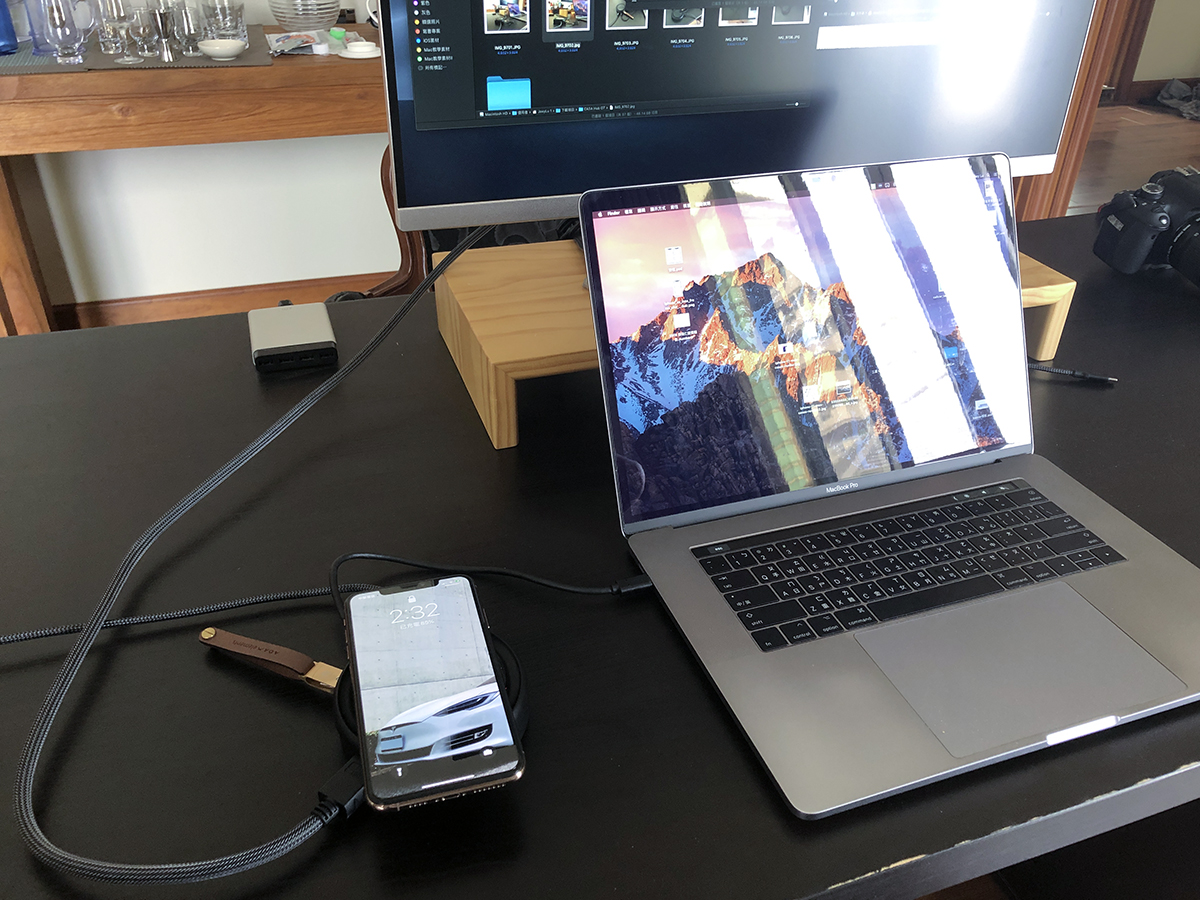 亞果元素 外接 hub 無線充電