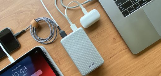 SuperTank 筆電行動電源