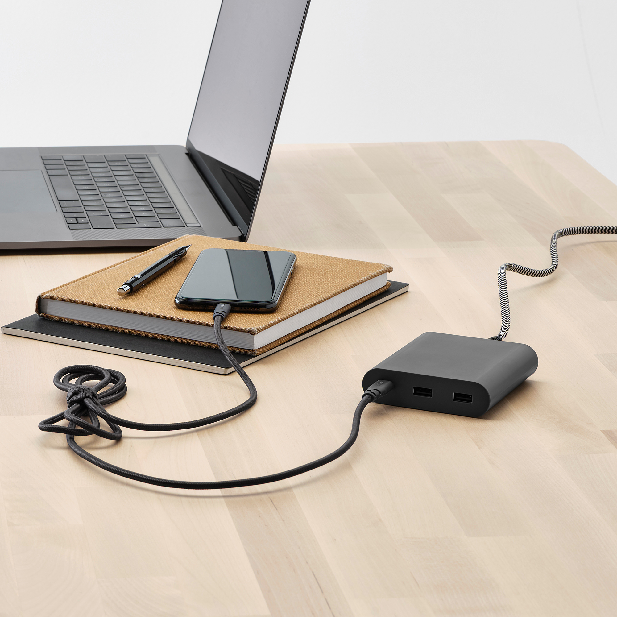 IKEA USB-C Lightning 充電線 傳輸線