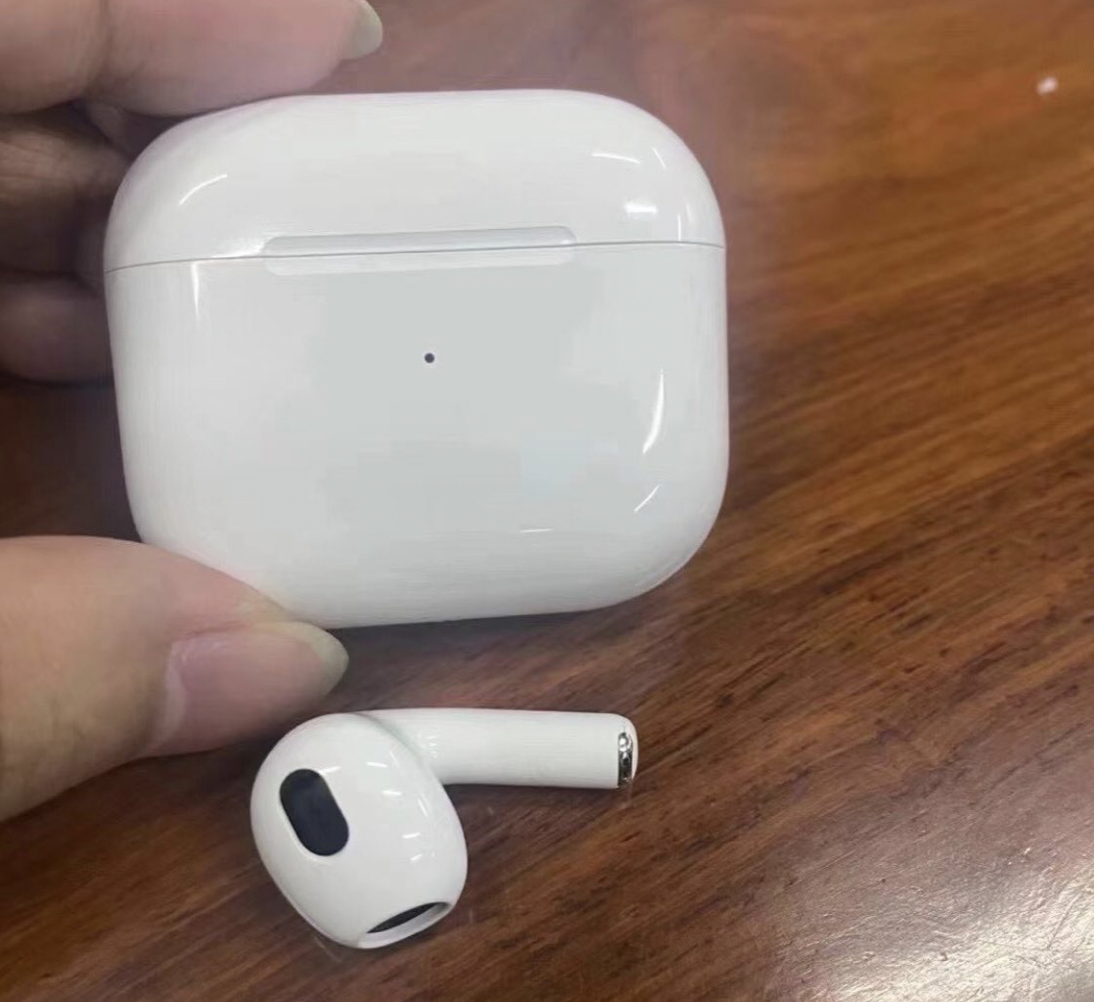 AirPods 3