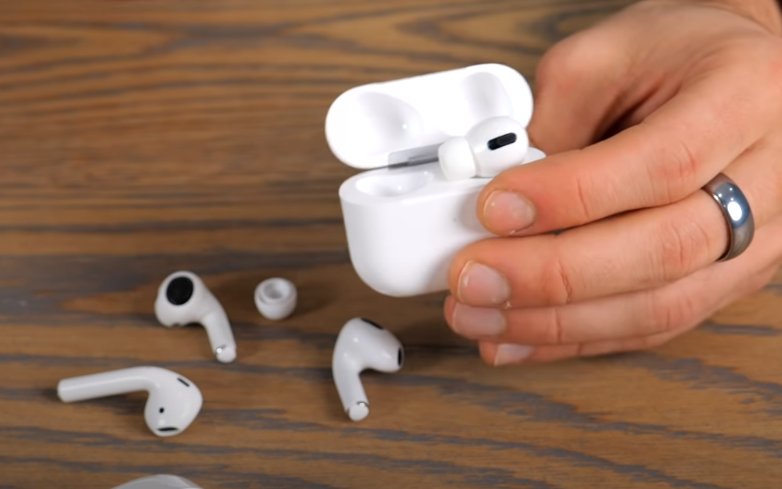 AirPods