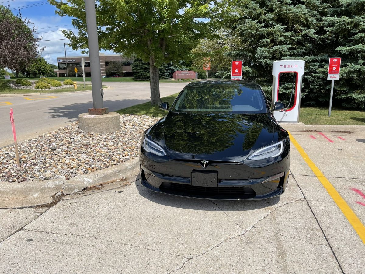特斯拉 Tesla Model S Long Range 交車