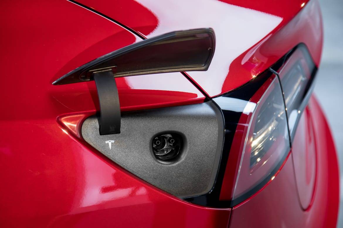 特斯拉 Tesla CCS2 TPC 充電規格