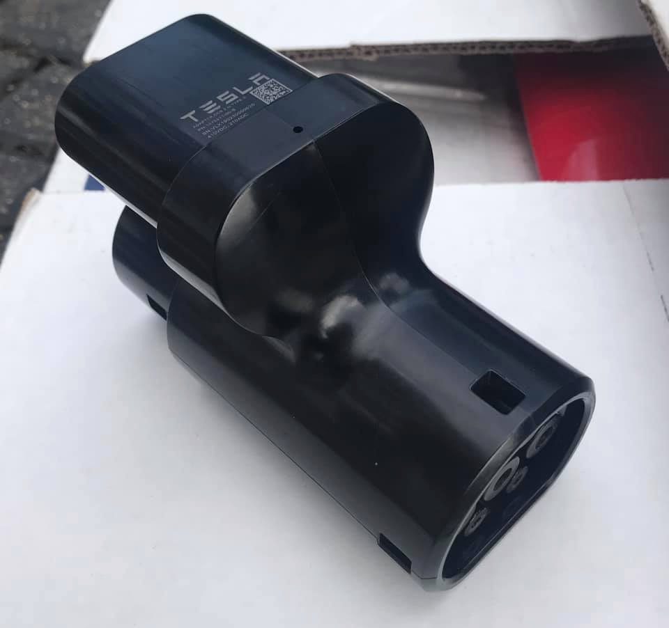 特斯拉 Tesla CCS2 轉接頭
