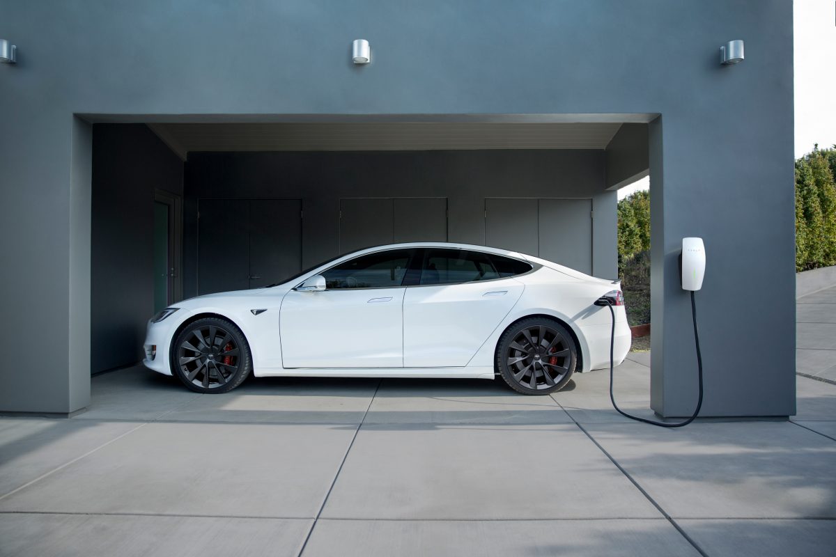 特斯拉 Tesla 滿電出門專案