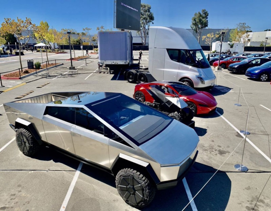 特斯拉 Tesla Cybertruck 生產