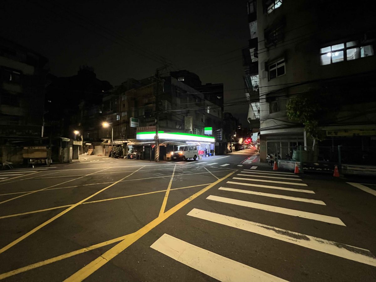 iPhone 13 Pro 夜景模式