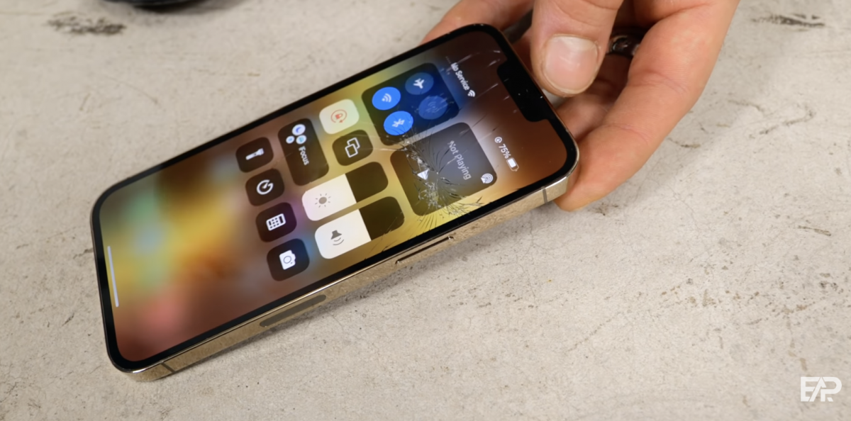 imos iPhone 13 Pro