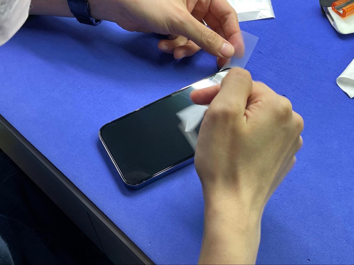imos iPhone 13 Pro