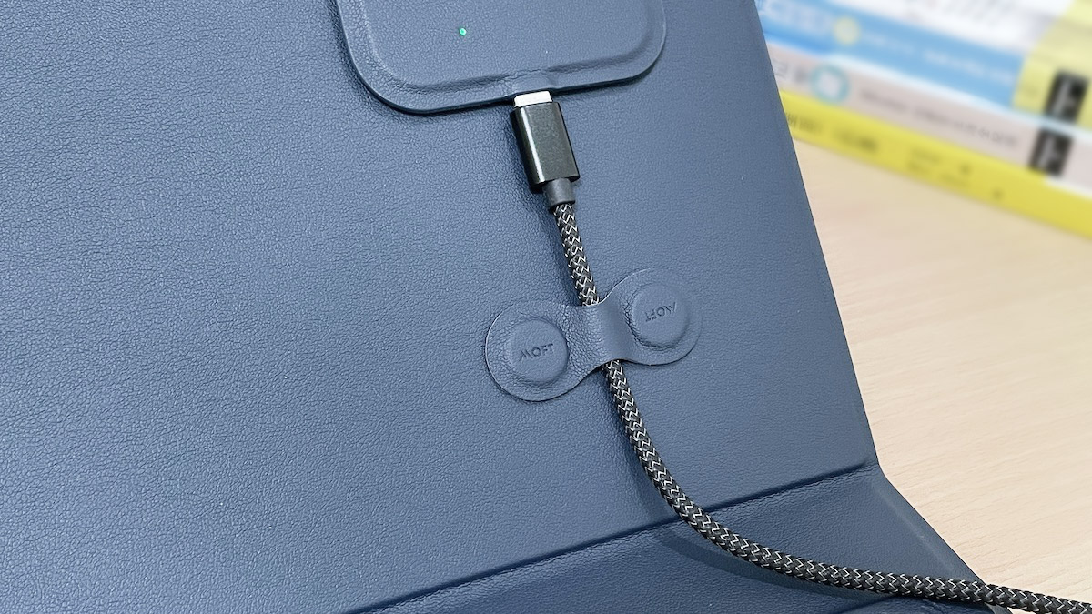 MOFT 4 合 1 立架桌墊
