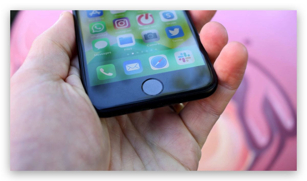 iPhone SE 2022