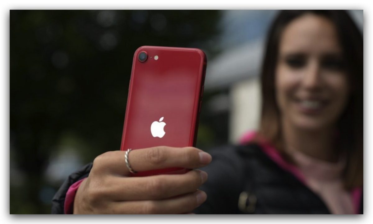 iPhone SE 2022