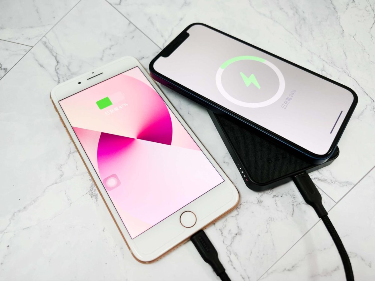 Prelude SE MagSafe 立架式磁吸無線行動電源