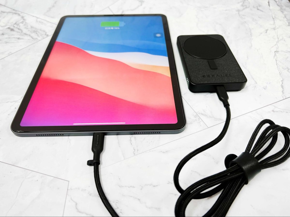 Prelude SE MagSafe 立架式磁吸無線行動電源