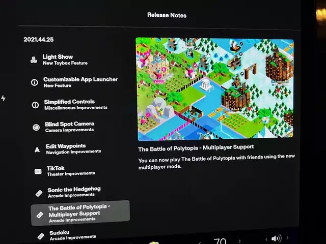 特斯拉 Tesla 更新