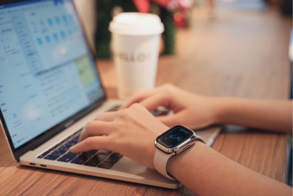 SwitchEasy 魚骨牌 Apple Watch 保護殼