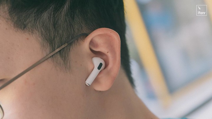 AirPods 3 設計 訪問