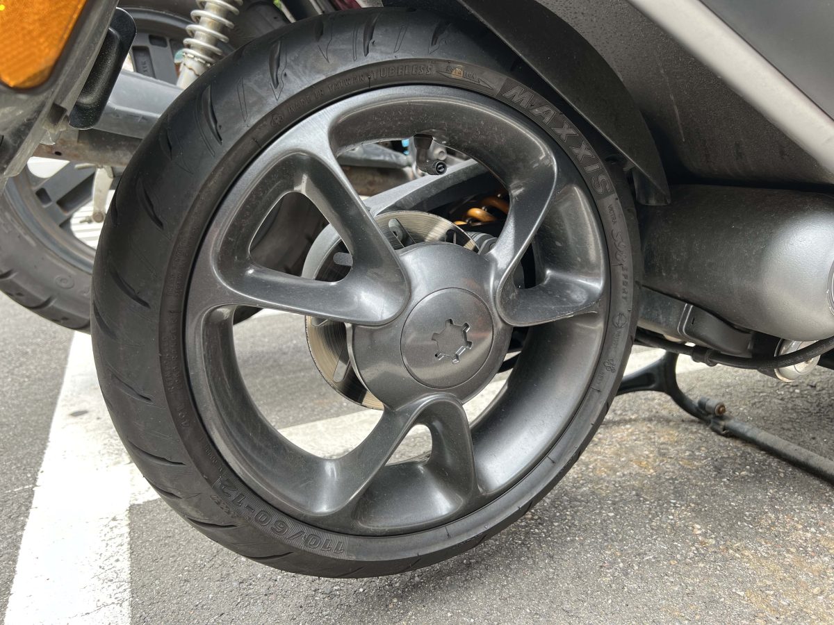Gogoro 耗材 輪胎 心得分享 MAXXIS S98 Sport