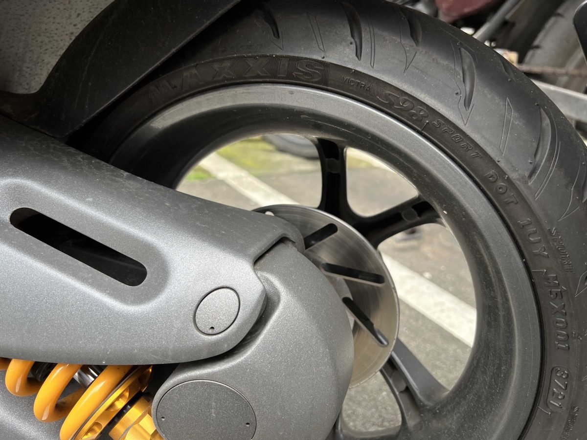 Gogoro 耗材 輪胎 心得分享 MAXXIS S98 Sport