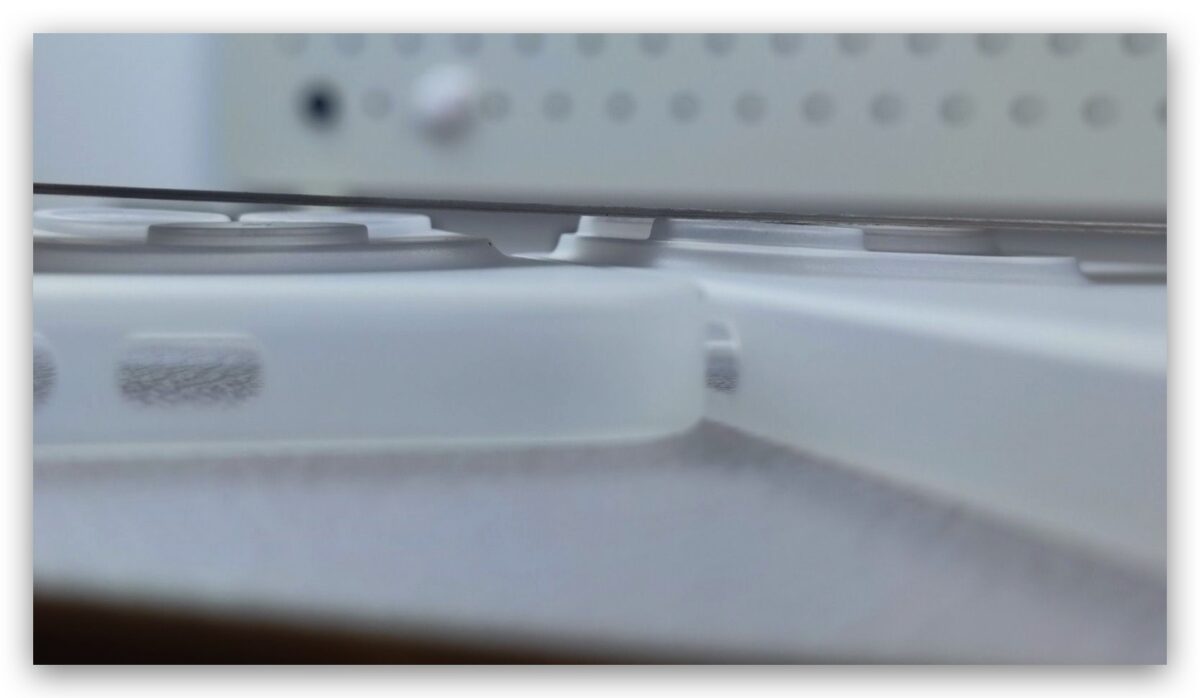 iPhone 14 相機 厚度