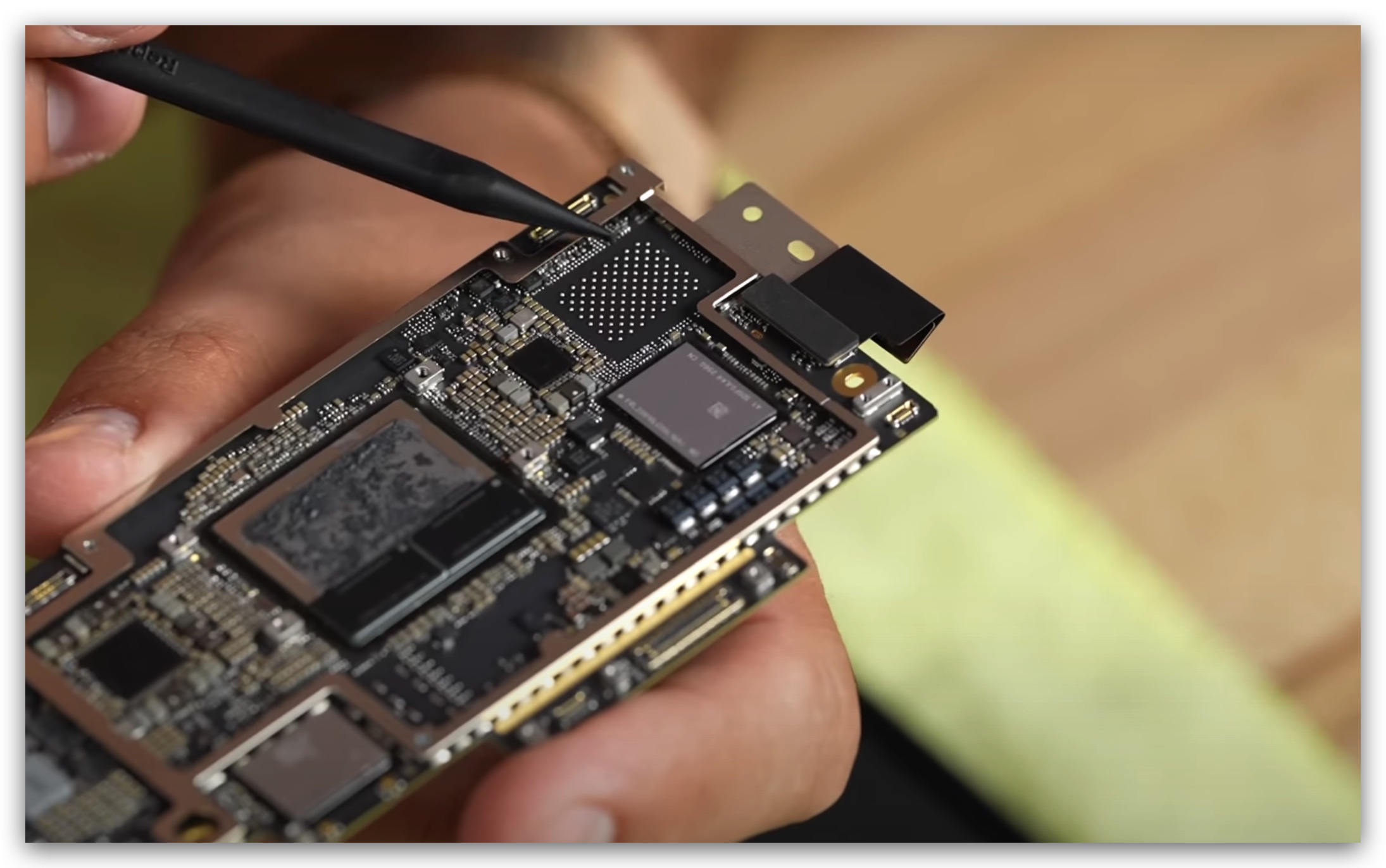 M2 MacBook Air 讀寫 SSD 降速 快閃記憶體