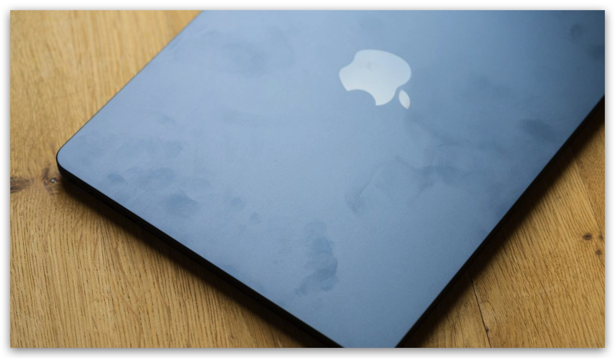 M2 MacBook Air 指紋
