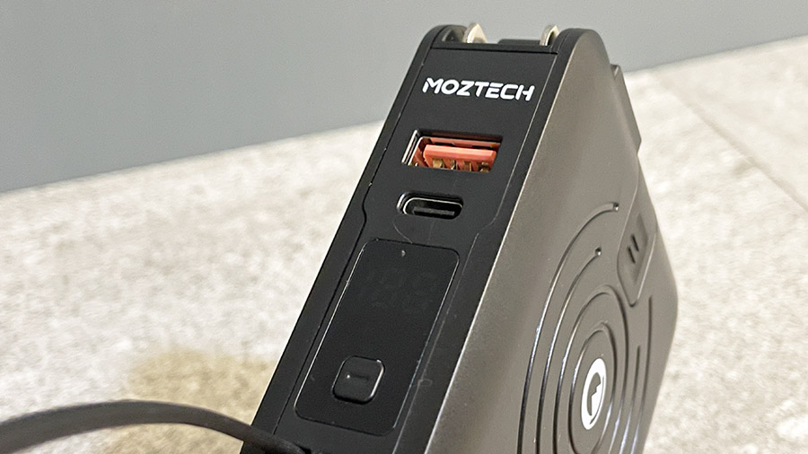 MOZTECH 五合一 行動電源
