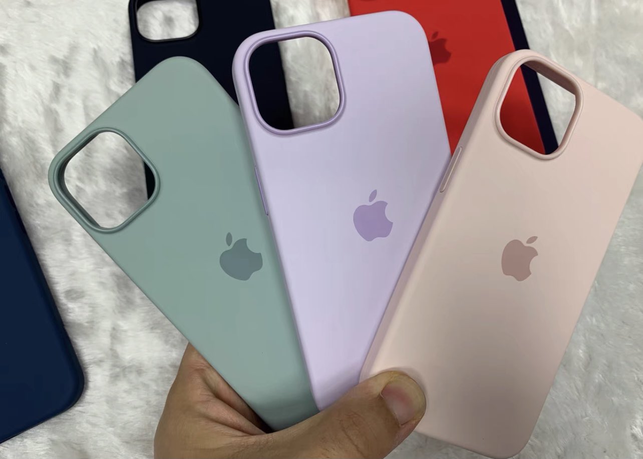 iPhone 14 矽膠保護殼