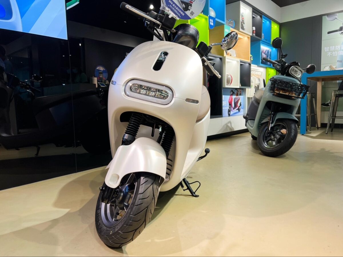 Gogoro 油車 棄油轉電 怎麼選