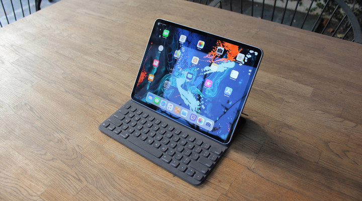 iPadOS 16 幕前調度 M1 iPad Pro A12