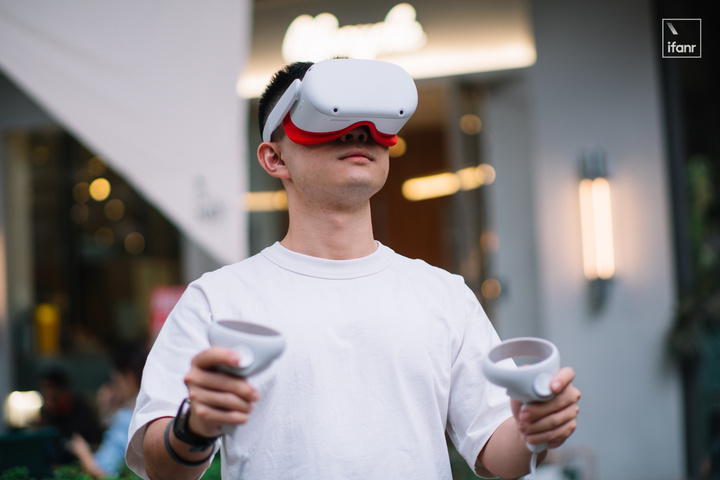 Apple AR VR 頭戴顯示器 眼鏡