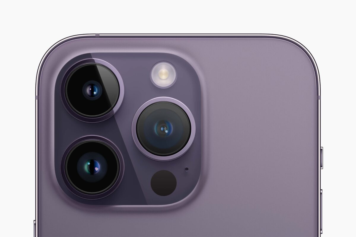 iPhone 15 動態島 USB-C A17 Bionic 固態按鍵