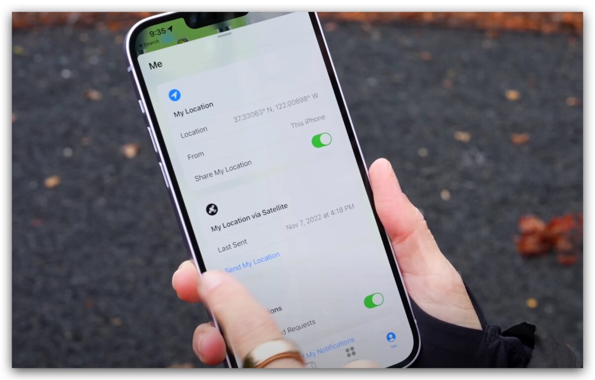 iPhone 衛星緊急服務 SOS 緊急聯絡電話