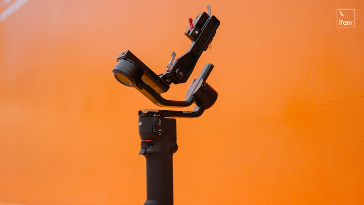 DJI RS3 Mini 三軸穩定器