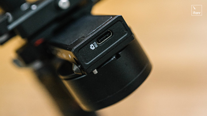 DJI RS3 Mini 三軸穩定器