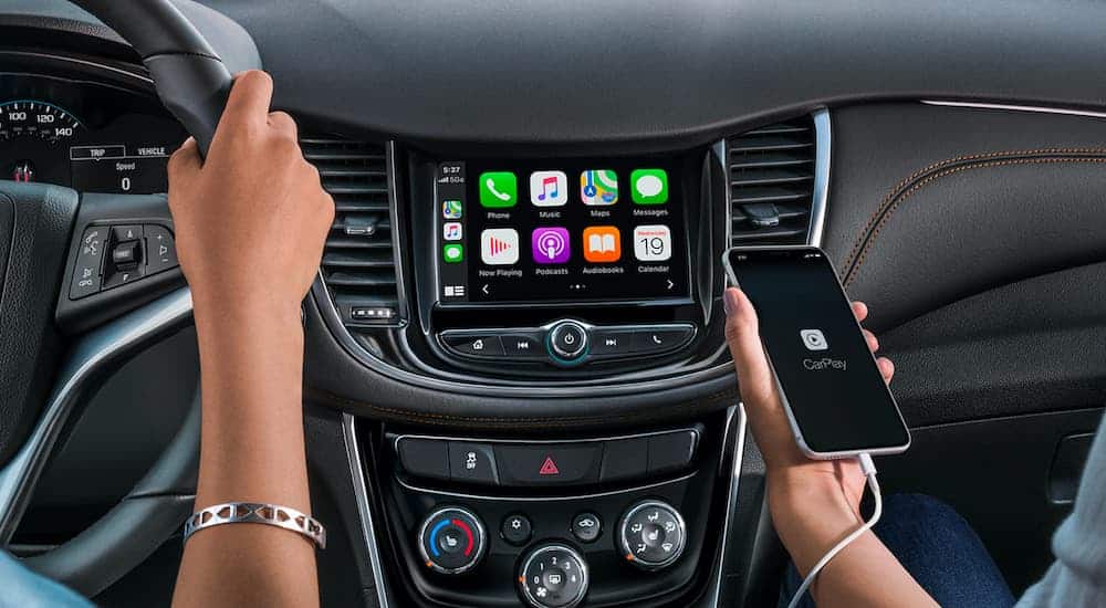 通用汽車 Apple CarPlay Android Auto Google