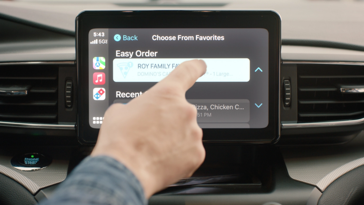 CarPlay Apple CarPlay 達美樂 Domino