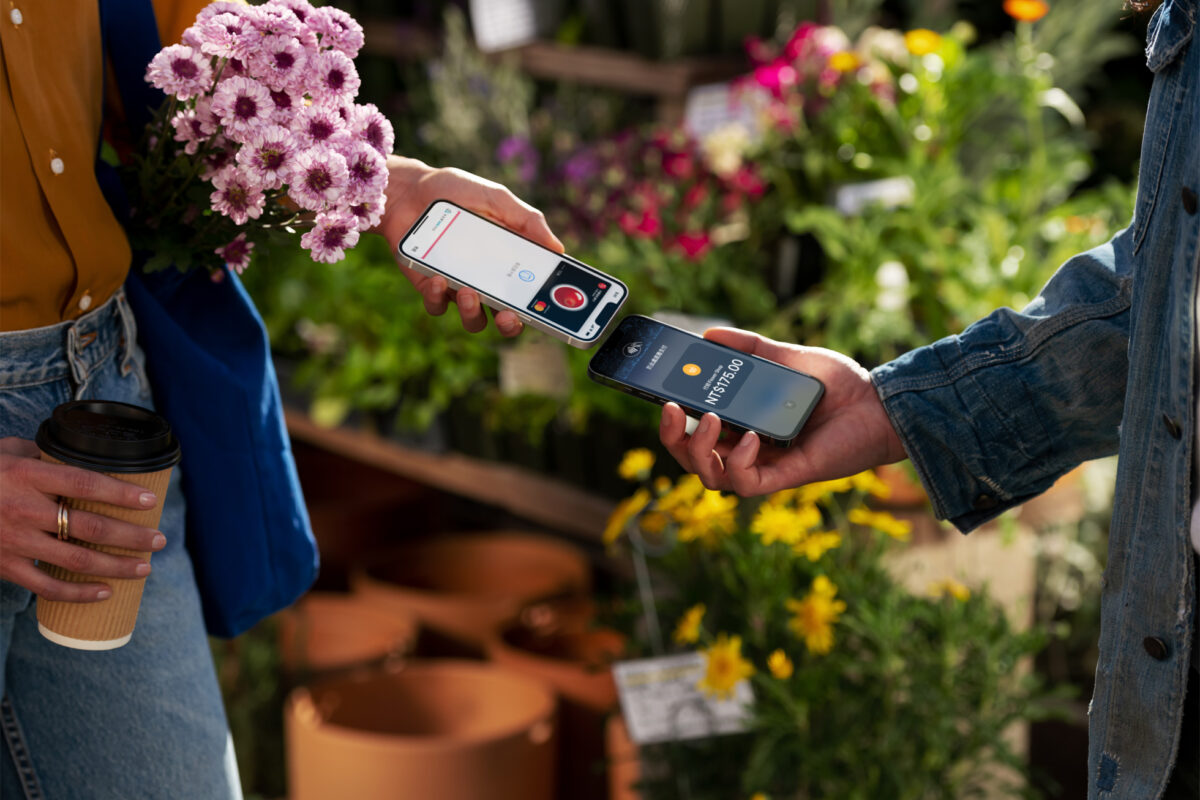 iPhone iOS Tap to Pay Tap to Pay on iPhone iPhone 卡緊收 Apple Pay