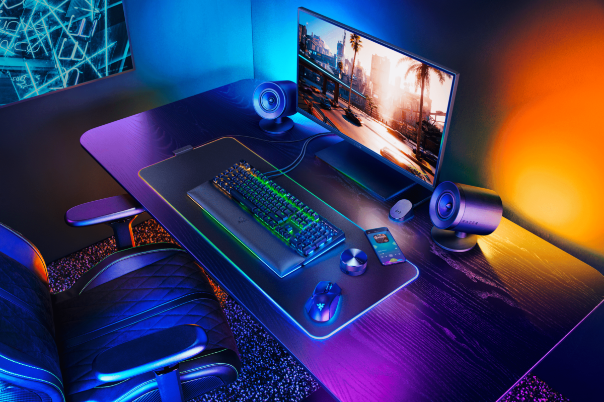 Razer Nommo V2 系列 終極 PC 遊戲喇叭 提供強大、精準的音訊定位