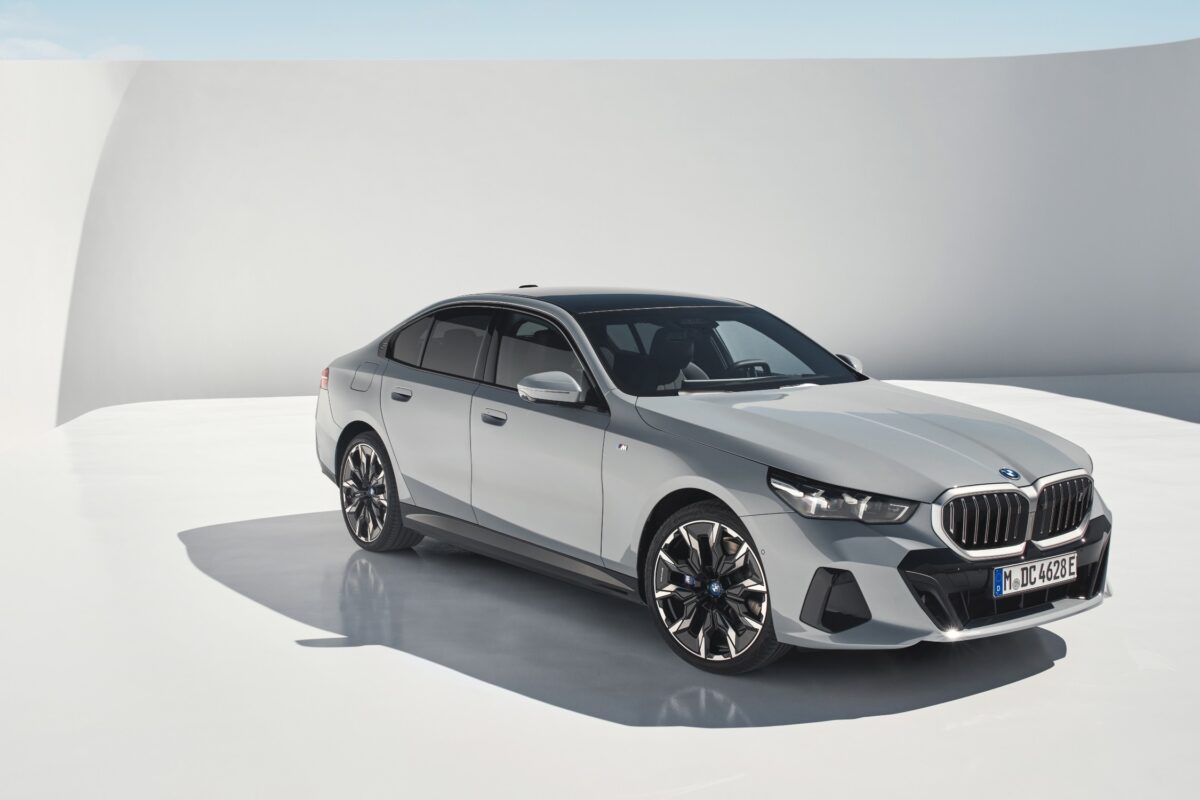 BMW i5 5 Series G60 