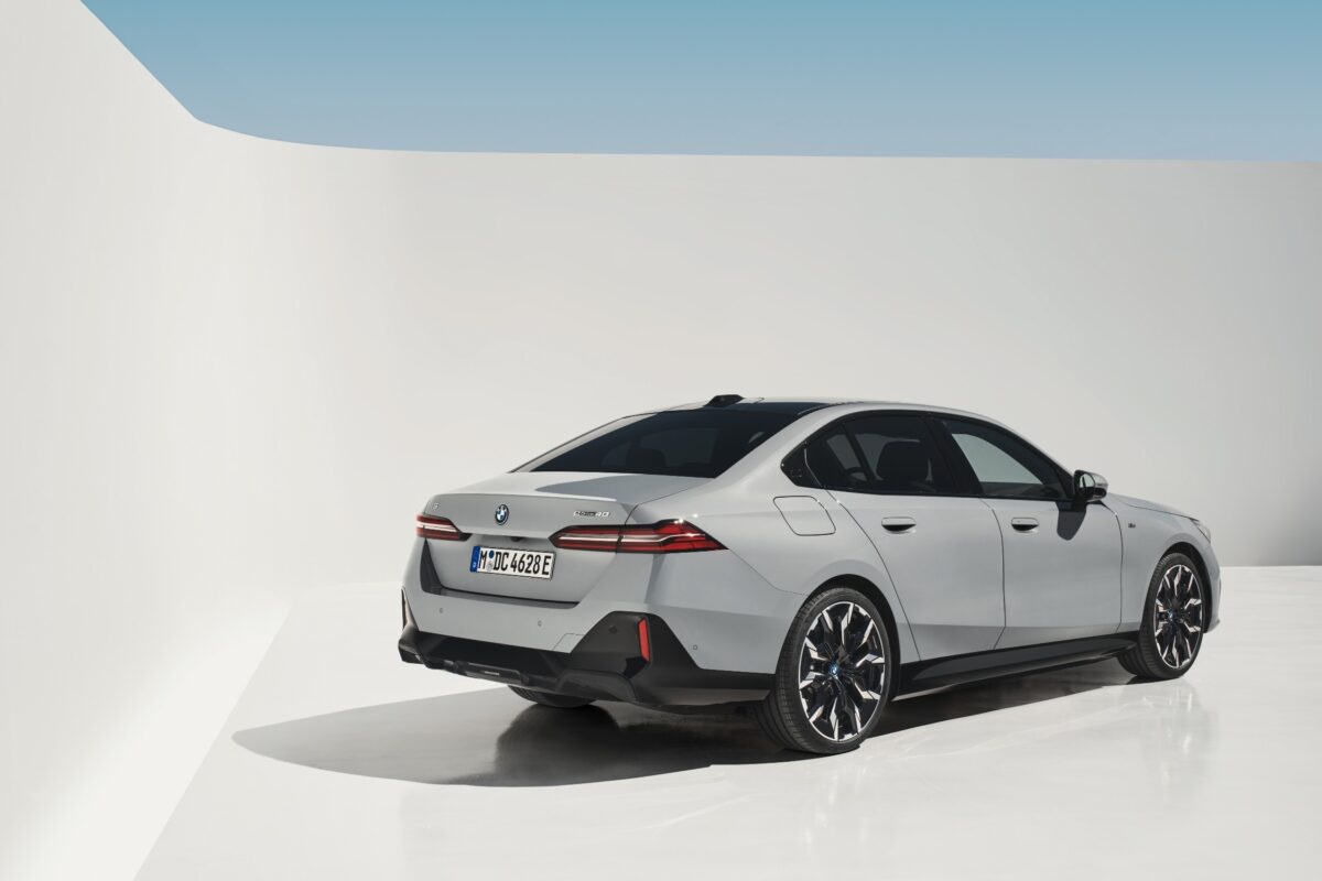BMW i5 5 Series G60 